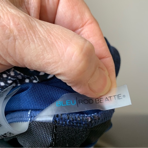 Bleu/Rod Beattie navy and white floral batik one piece swimsuit. Size 16W - Picture 3 of 12